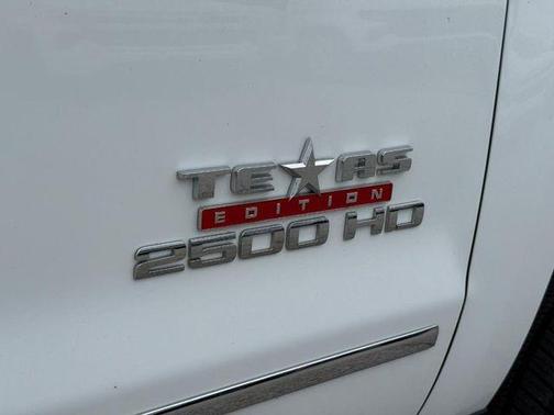 Summit White 2018 Chevrolet Silverado 2500 LTZ