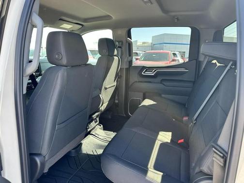 White Sand 2026 Chevrolet Silverado 1500 RST