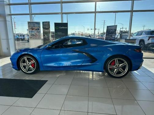 2026 Chevrolet Corvette Stingray w/1LT
