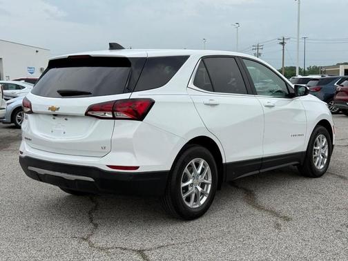 Summit White 2024 Chevrolet Equinox LT