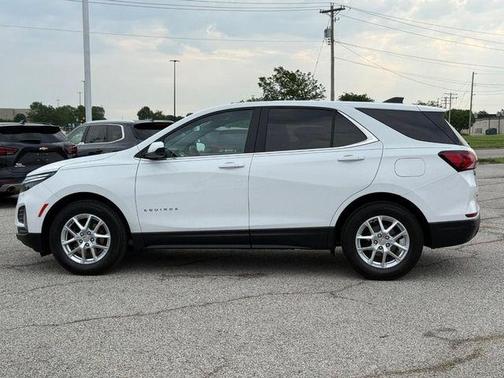 Summit White 2024 Chevrolet Equinox LT