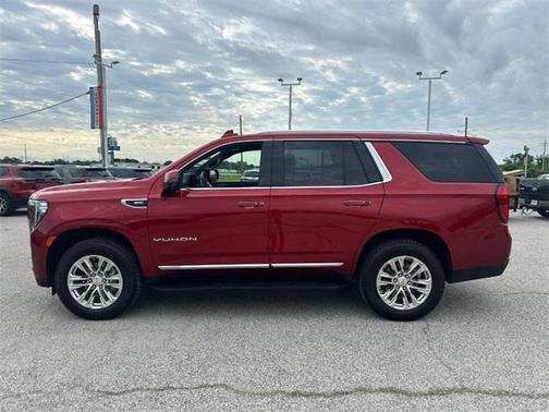 2024 GMC Yukon SLT