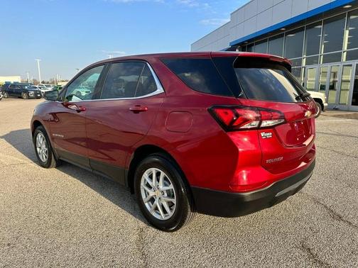 Radiant Red 2023 Chevrolet Equinox 1LT