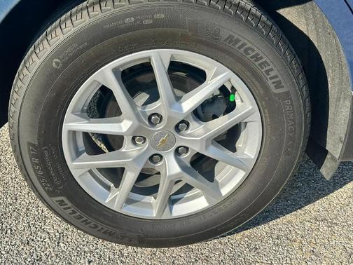 Lakeshore Blue Metallic 2024 Chevrolet Equinox LT