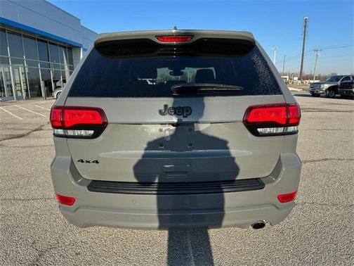 2022 Jeep Grand Cherokee WK Laredo