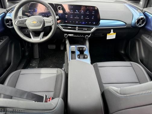 2025 Chevrolet Equinox EV LT 2