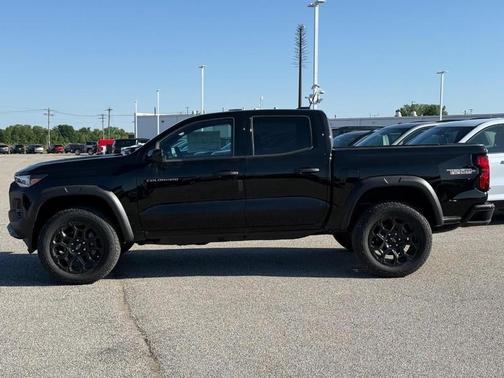 Black 2026 Chevrolet Colorado Trail Boss