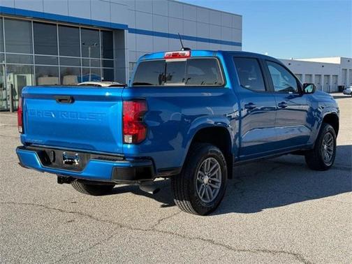 2024 Chevrolet Colorado LT