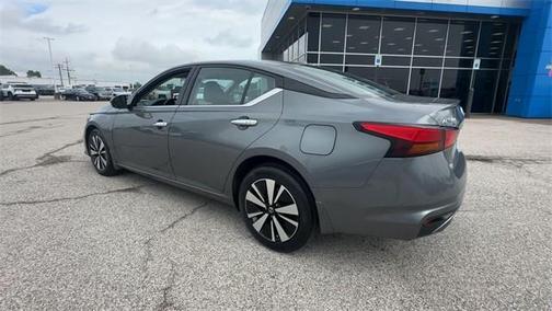 2020 Nissan Altima 2.5 SV