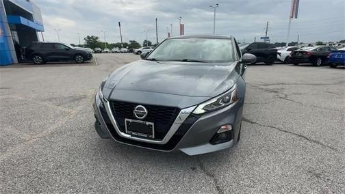 2020 Nissan Altima 2.5 SV