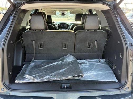 Graphite Metallic 2020 Chevrolet Traverse Premier
