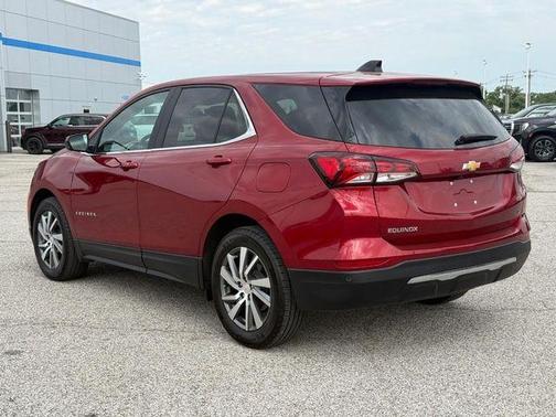 Radiant Red 2023 Chevrolet Equinox 1LT