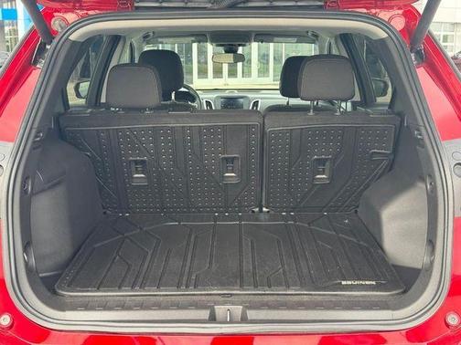 Radiant Red 2023 Chevrolet Equinox 1LT
