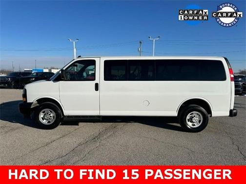 2023 Chevrolet Express 3500 LS