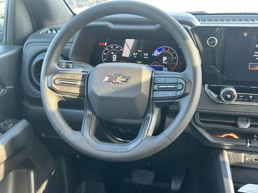 Sterling Gray Metallic 2026 Chevrolet Colorado Trail Boss