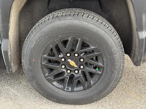 2025 Chevrolet Silverado EV LT