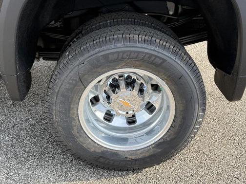 Black 2026 Chevrolet Silverado 3500 High Country