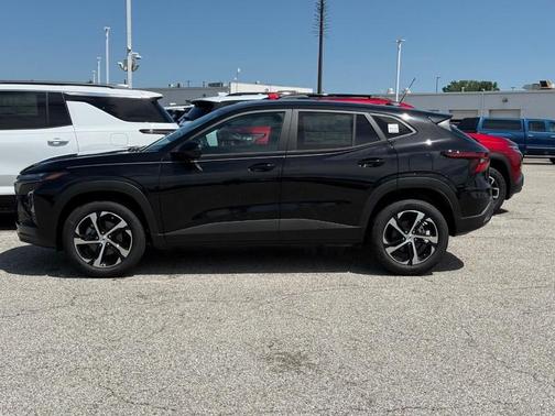 Mosaic Black Metallic 2026 Chevrolet Trax 1RS