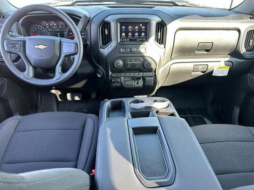 Black 2026 Chevrolet Silverado 2500 Custom