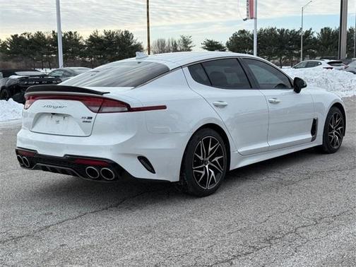 2022 Kia Stinger GT-Line