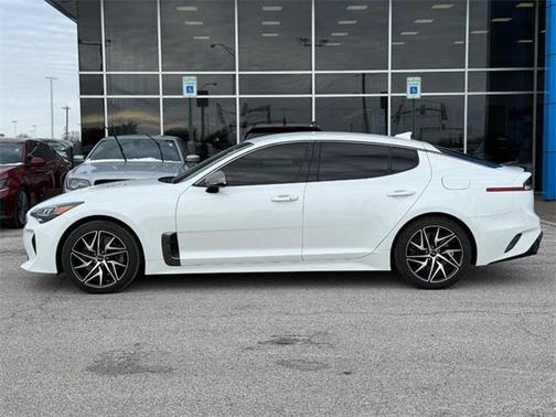 2022 Kia Stinger GT-Line
