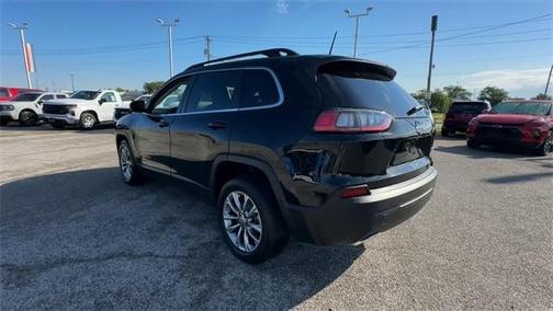 2022 Jeep Cherokee Latitude Lux