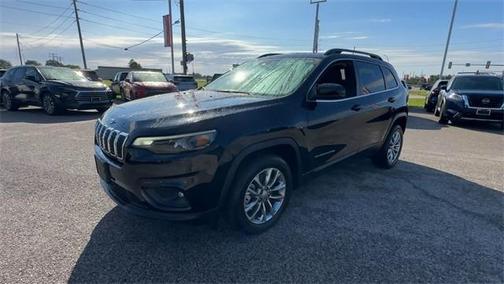 2022 Jeep Cherokee Latitude Lux