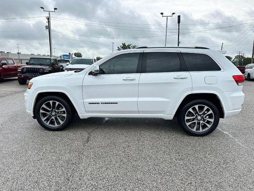 Bright White Clearcoat 2017 Jeep Grand Cherokee Overland