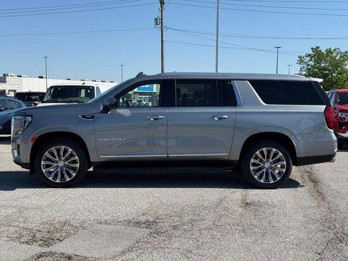 Sterling 2024 GMC Yukon XL Denali