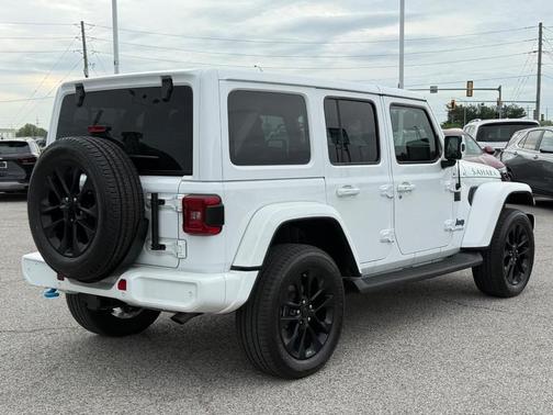 Bright White Clearcoat 2021 Jeep Wrangler Unlimited 4xe Sahara