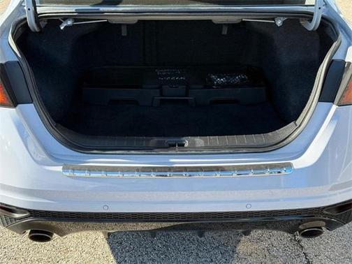 2023 Nissan Altima 2.0 SR