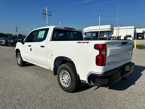 Summit White / White 2026 Chevrolet Silverado 1500 WT