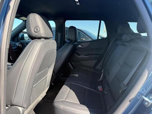 Lakeshore Blue Metallic 2026 Chevrolet Equinox LT