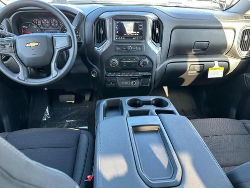 2025 Chevrolet Silverado 2500 Custom