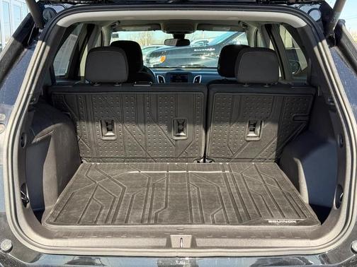 Mosaic Black Metallic 2024 Chevrolet Equinox LT