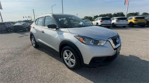 2020 Nissan Kicks S