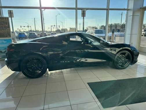 2026 Chevrolet Corvette Stingray w/1LT