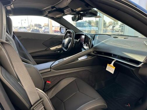 2026 Chevrolet Corvette Stingray w/1LT