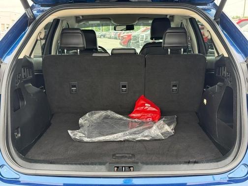 Blue Metallic 2020 Ford Edge SEL