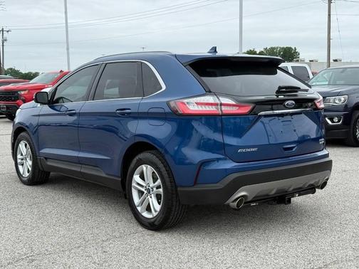 Blue Metallic 2020 Ford Edge SEL