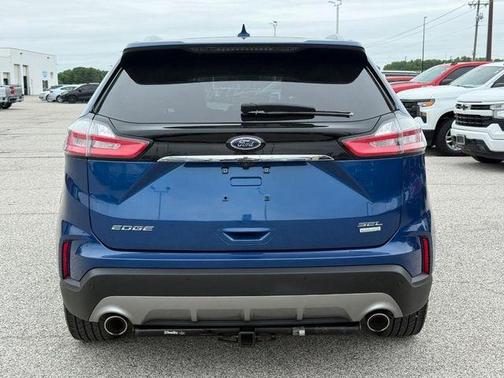 Blue Metallic 2020 Ford Edge SEL