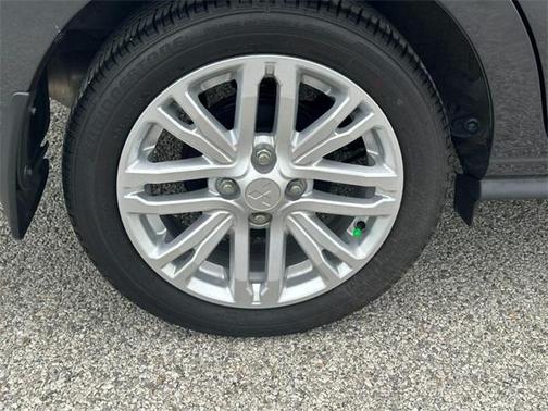 2024 Mitsubishi Mirage G4 LE