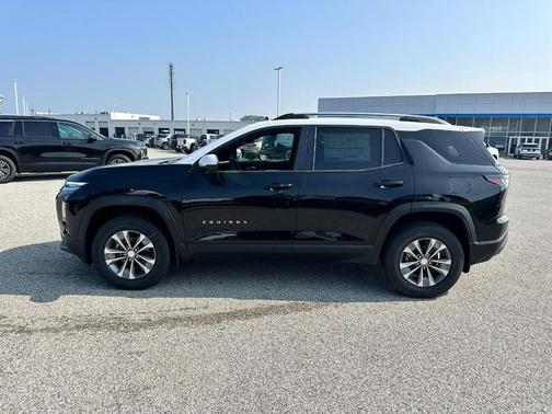 Mosaic Black Metallic 2026 Chevrolet Equinox LT