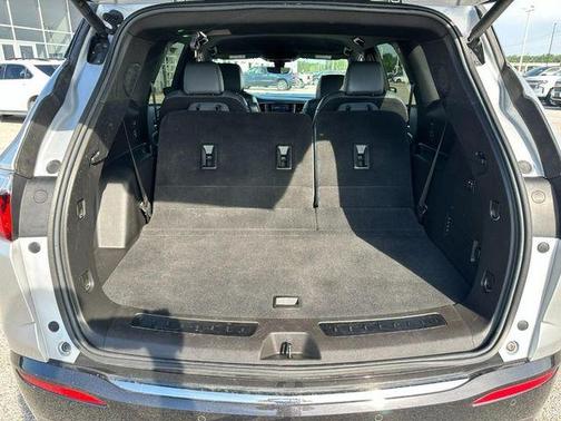 Quicksilver Metallic 2022 Buick Enclave Premium