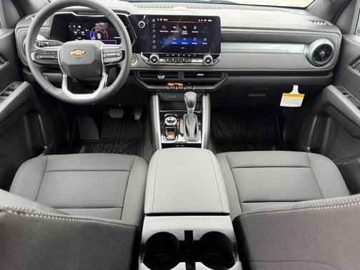 Sterling Gray Metallic 2026 Chevrolet Colorado LT