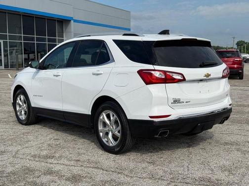 Summit White 2020 Chevrolet Equinox 2LT