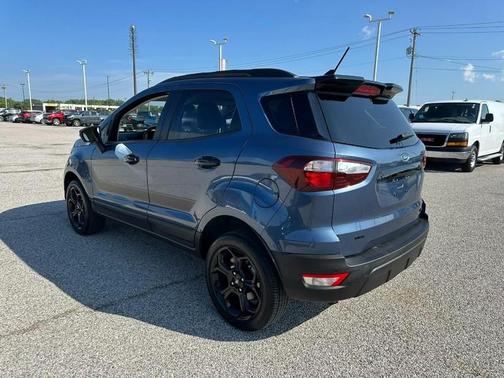 2022 Ford EcoSport SES
