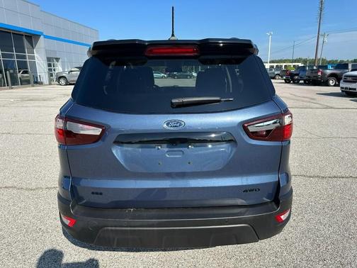 2022 Ford EcoSport SES