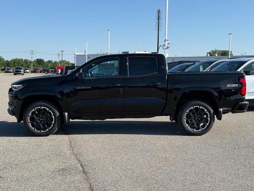 Black 2026 Chevrolet Colorado Z71