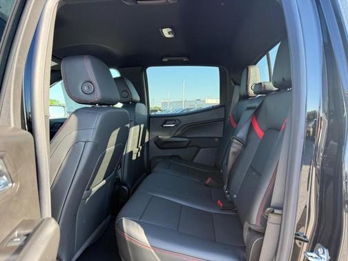 Black 2026 Chevrolet Colorado Z71